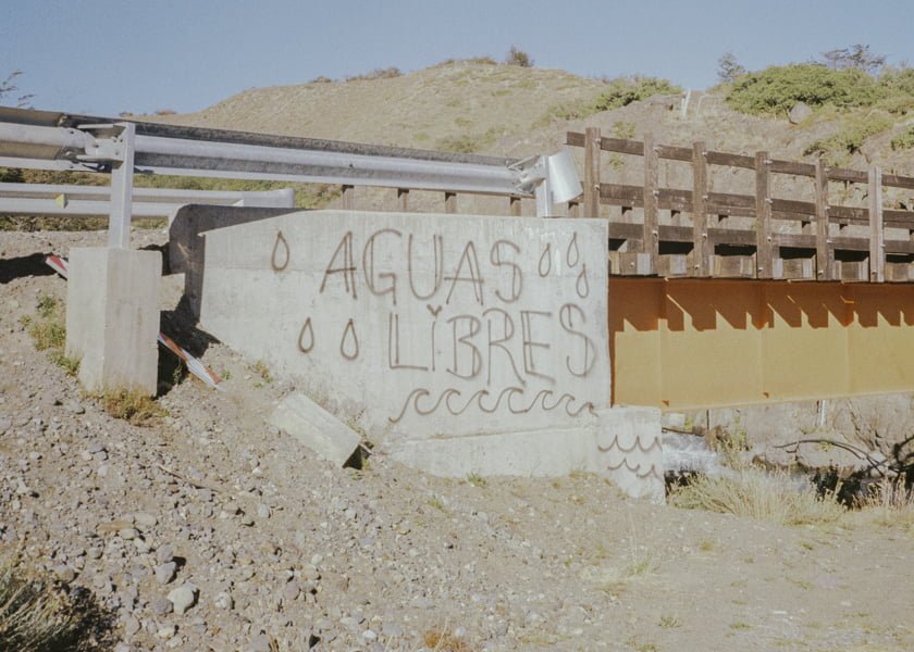 Yo bebo leche y agua